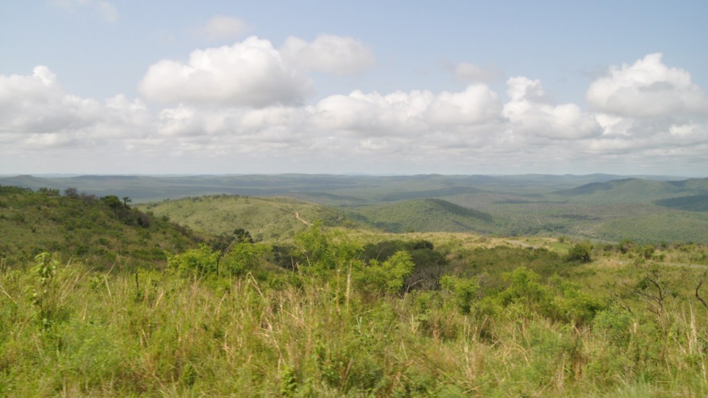 Blick über die südafrikanische Landschaft (© Cornelia Hebrank, 2013)